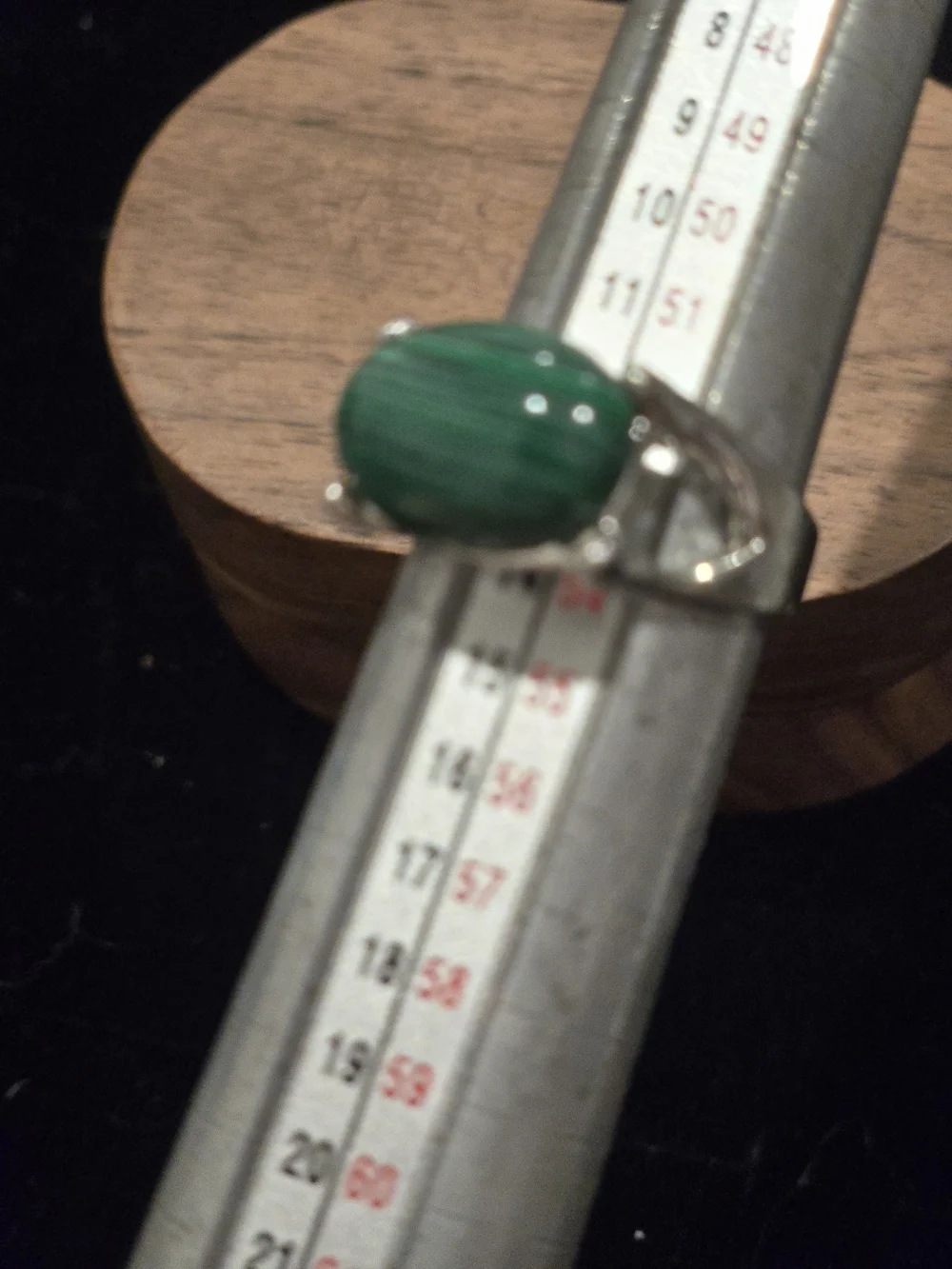 Vintage  Silver Tone  Green Malachite Oval Ring